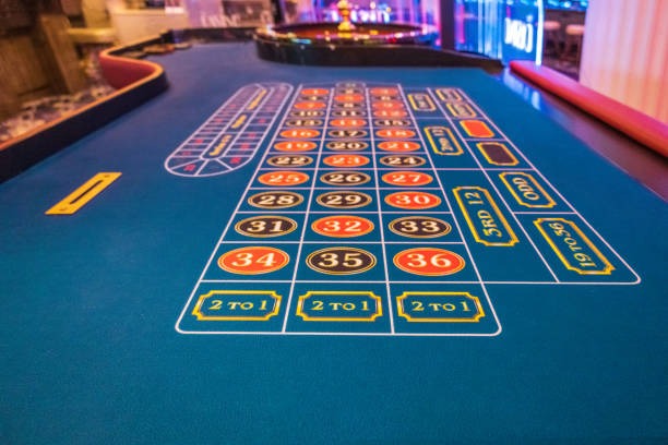 Ocean King live-dealer studio with multiple camera angles and card display